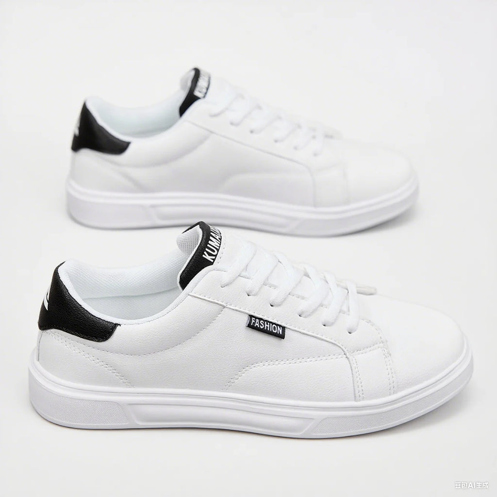 White Black Men Shoes Comfortable Casual Skateboard Shoes Men Solid Leisure Sneakers Lightweight Walking Shoes